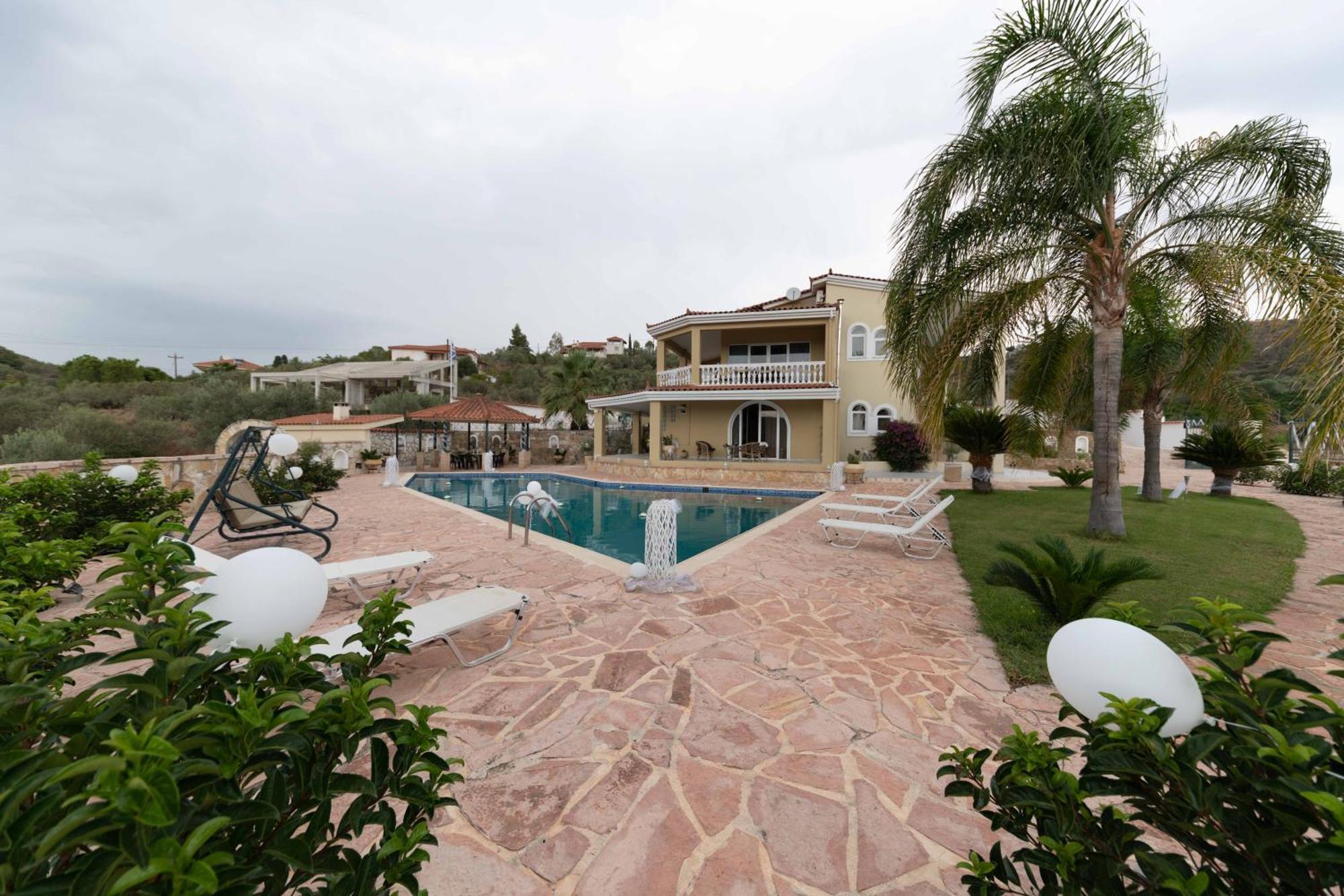 Achilles Apartment Nafplio Exterior photo